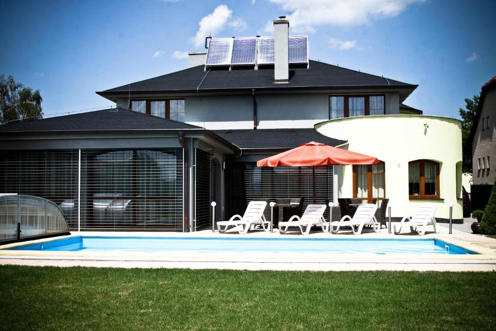 Villa Golf Sliac Exterior photo
